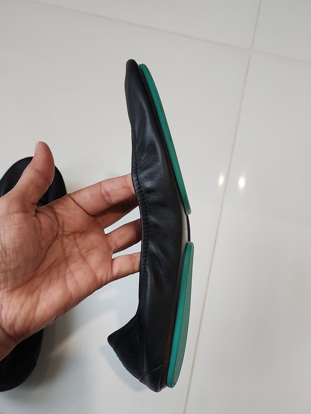 Tiekd Black Women's Leather Ballet Flats - Picture 14 of 14